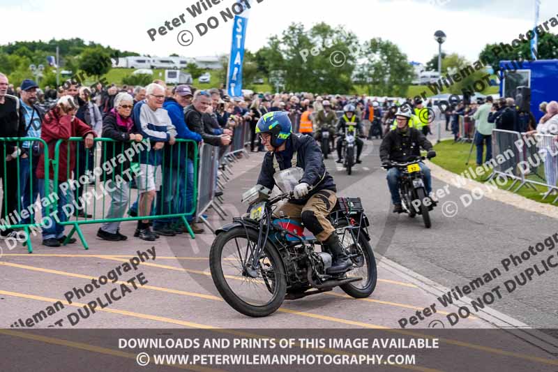 Vintage motorcycle club;eventdigitalimages;no limits trackdays;peter wileman photography;vintage motocycles;vmcc banbury run photographs